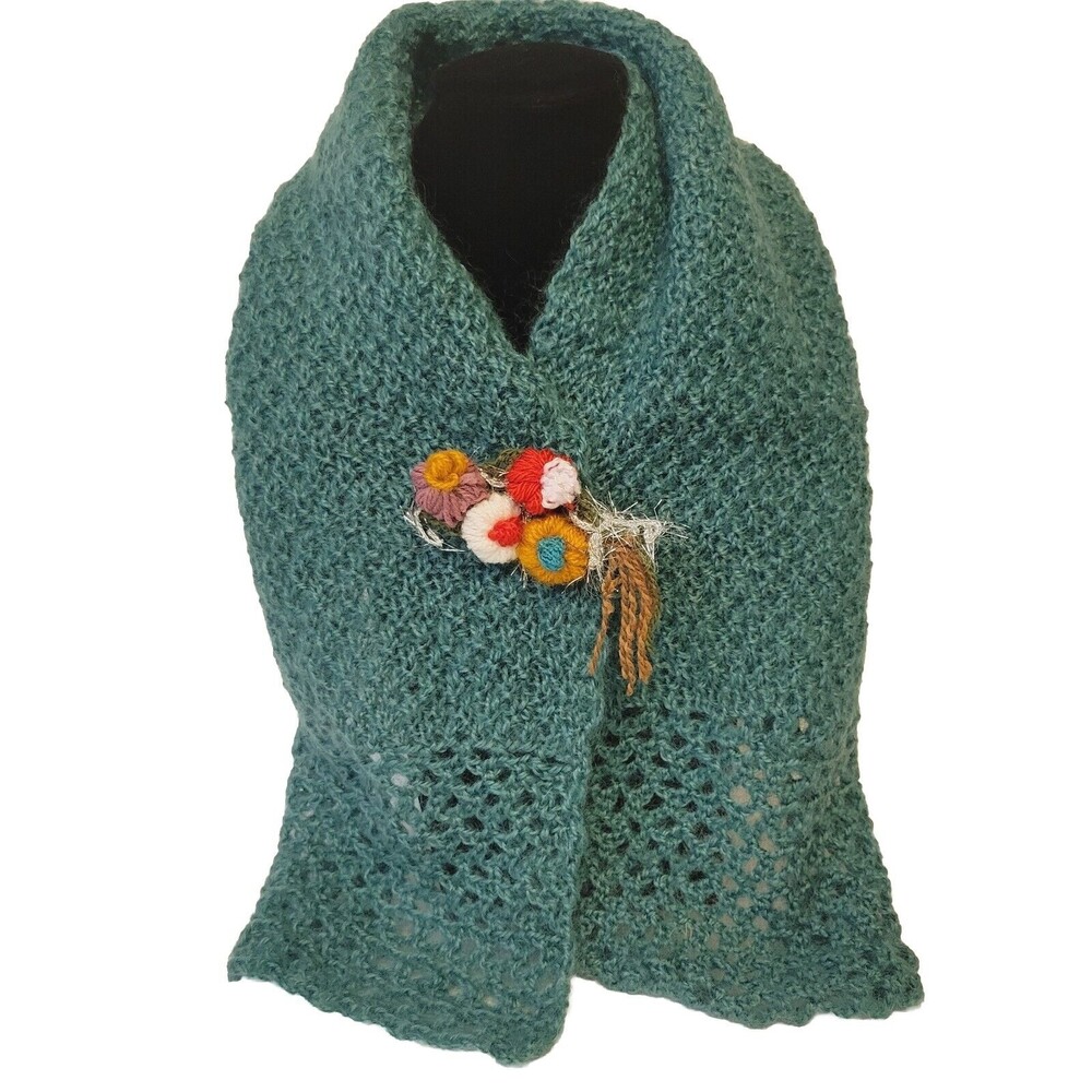 Handmade Knitted Green Retro Style Scarf With Handcrafted Colorful Flower Pin - Picture 1 of 11